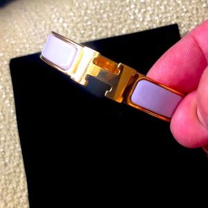 Hermes clic H lilac enamel bracelet.
